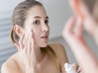 Cách tẩy tế bào chết cho da mặt đúng cách giúp da căng mịn