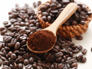 Giá cà phê hôm nay 20/11: Trong nước giảm nhẹ, cà phê Arabica tiếp tục chuỗi đà tăng